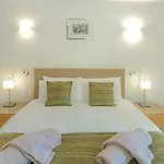Casa Monte Cristo Apartments - Lime